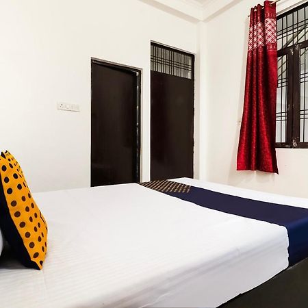 Spot On Indra Palace Bijnaur Εξωτερικό φωτογραφία