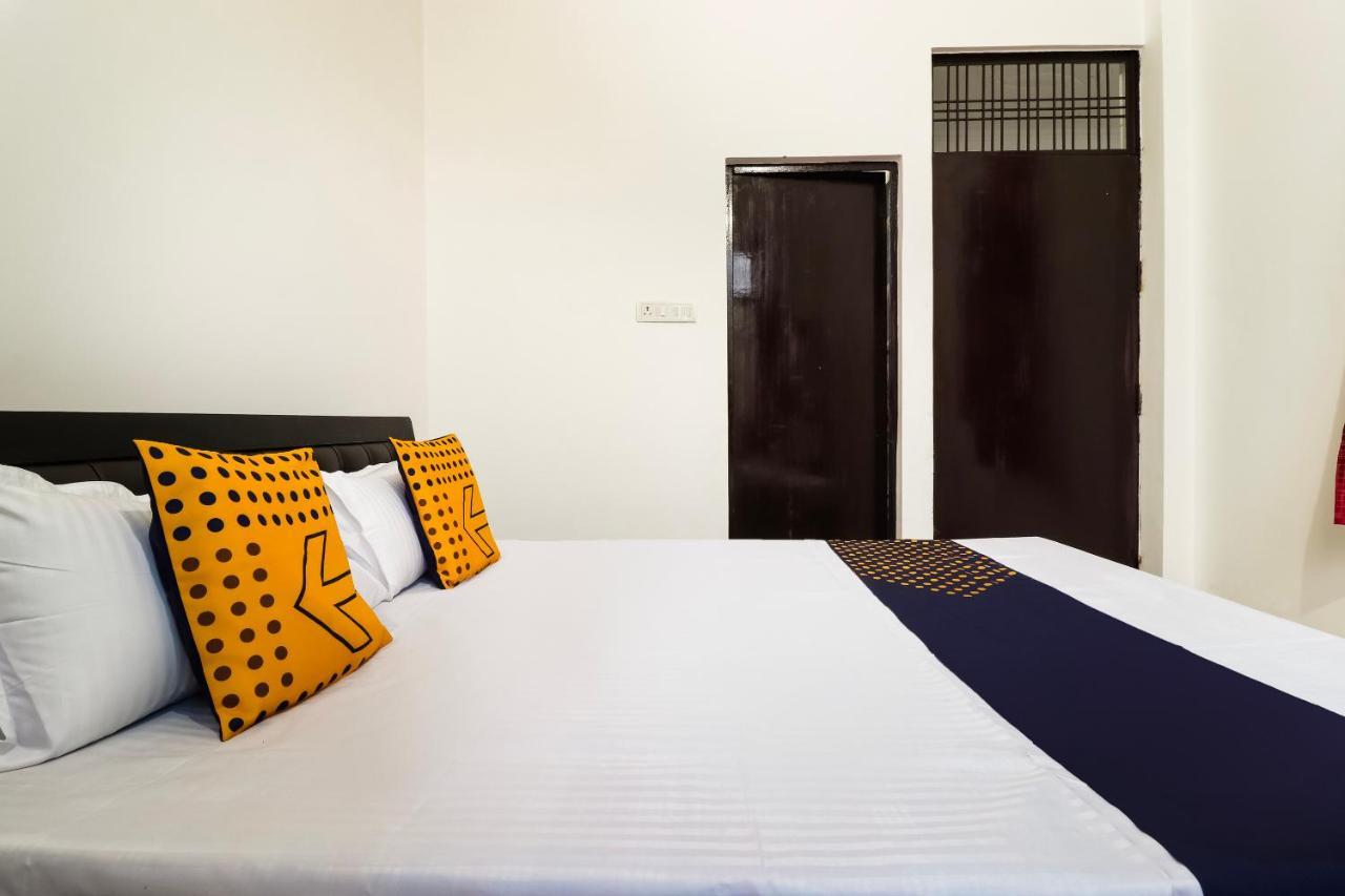 Spot On Indra Palace Bijnaur Εξωτερικό φωτογραφία