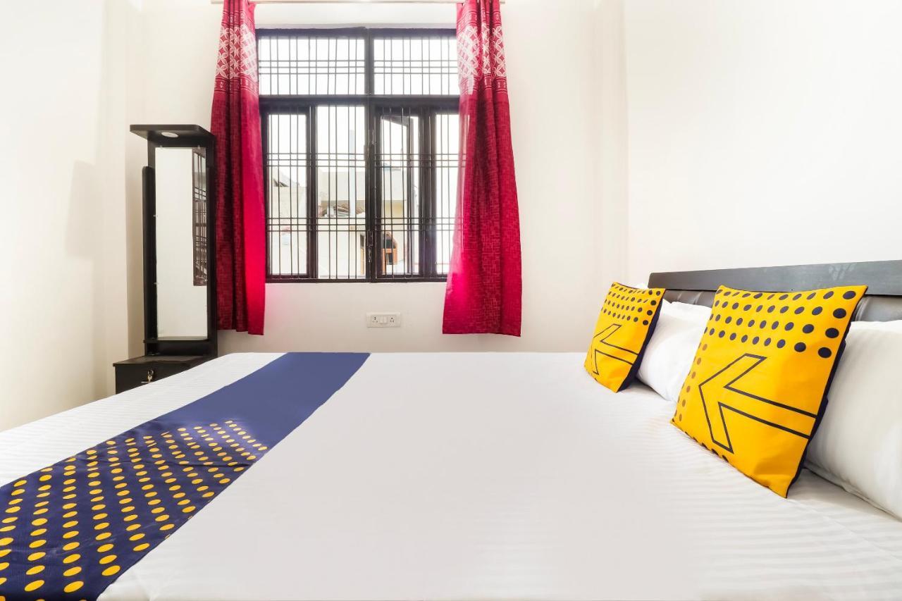 Spot On Indra Palace Bijnaur Εξωτερικό φωτογραφία